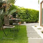 Corner Boutique Hotel 3*