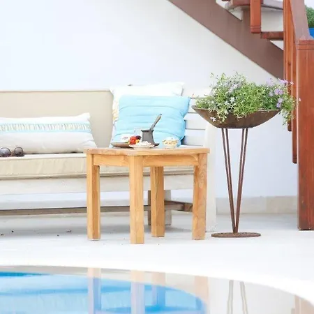 Corner Boutique 3* 比特兹