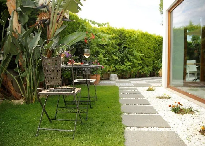 Corner Boutique Hotel 3*