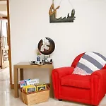 Corner Boutique 3*