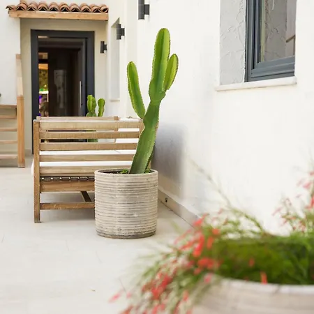 Otel Corner Boutique 3*