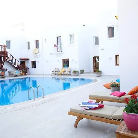 Ξενοδοχείο Corner Boutique 3*