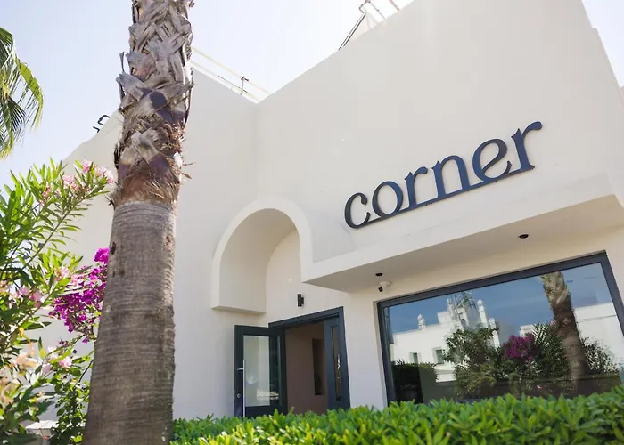 Corner Boutique Hotell Bitez